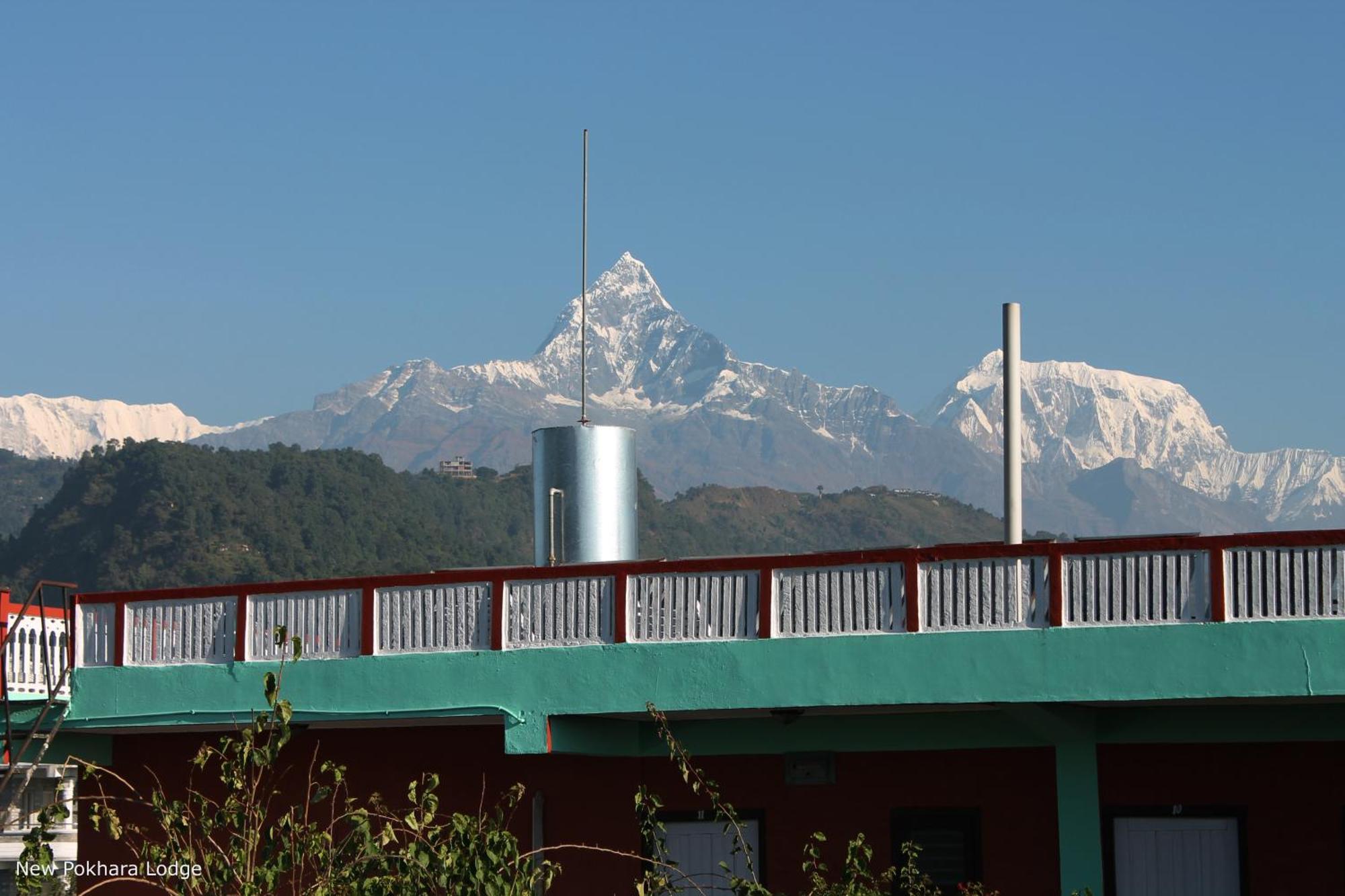 New Pokhara Lodge - Pokhara Lakeside Екстериор снимка