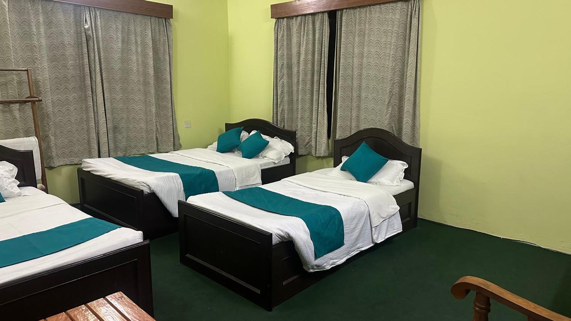New Pokhara Lodge - Pokhara Lakeside Екстериор снимка